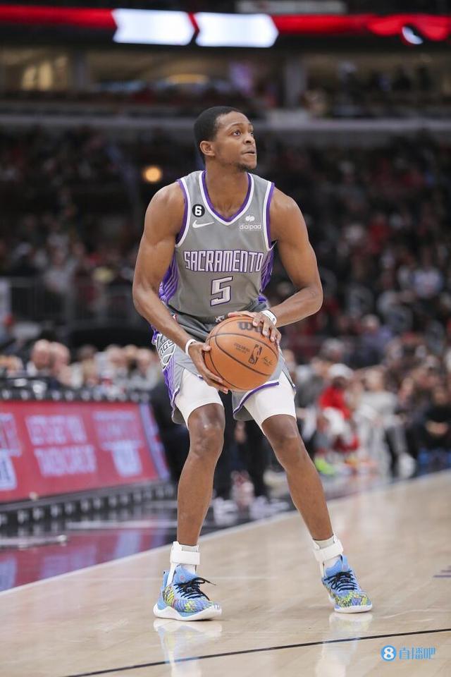 亚博下载-里程碑夜斯图加特手感冰凉，英超关键时刻刷纪录，目标明确，临场指挥获称赞(加特林炼狱1000子弹)