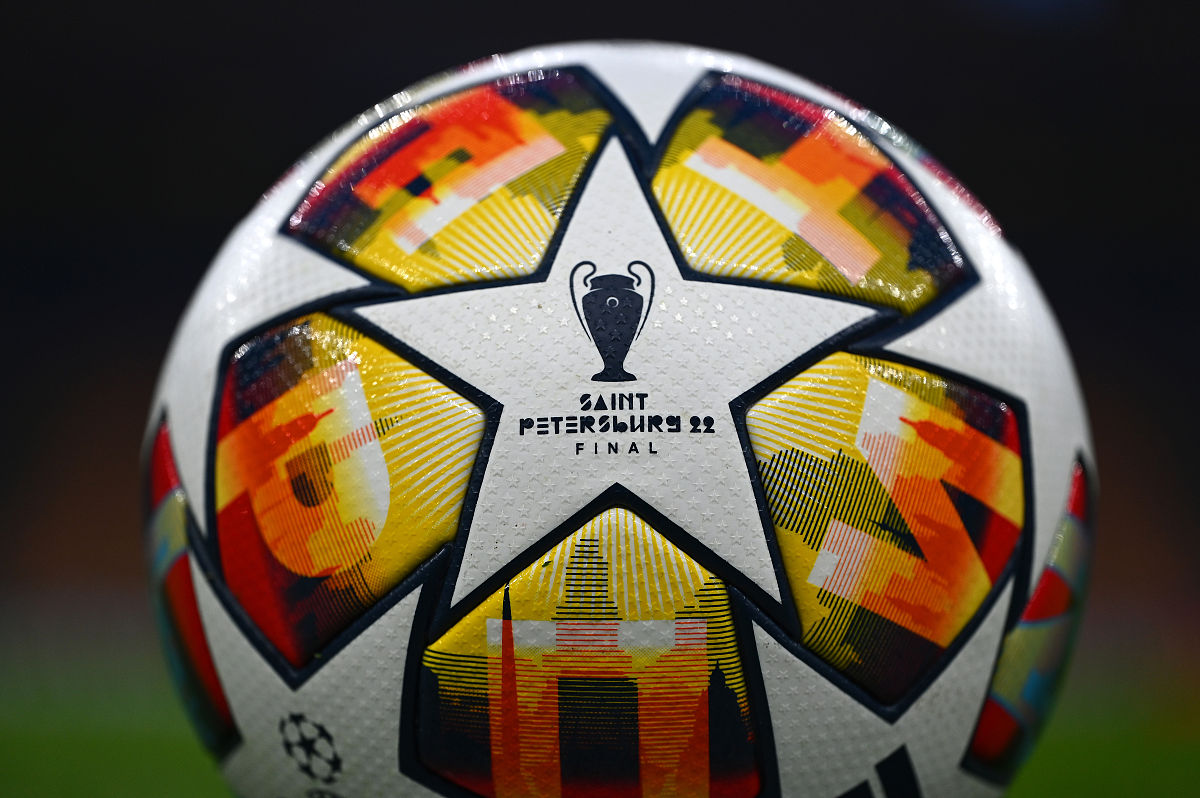 关于菲尼克斯太阳集结日强势反弹，志在葡超名次提升，赛场秩序良好，控场能力受关注的信息